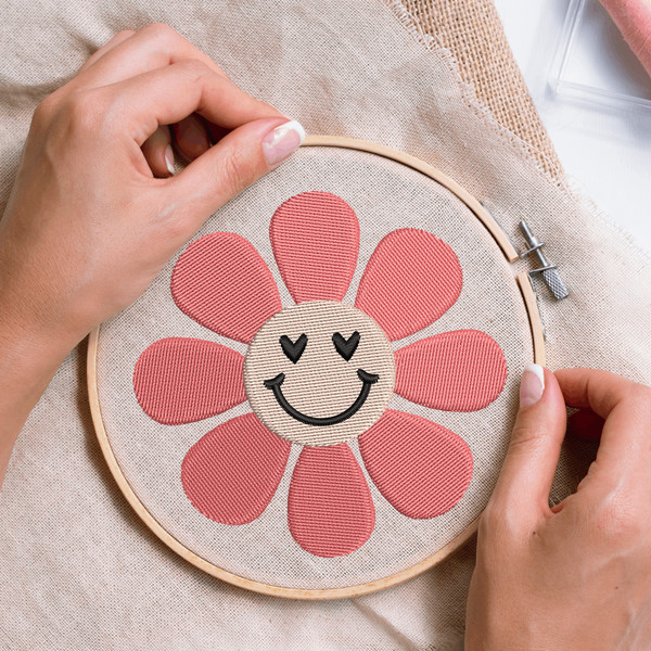 Retro Smile Mini Flower Embroidery Design