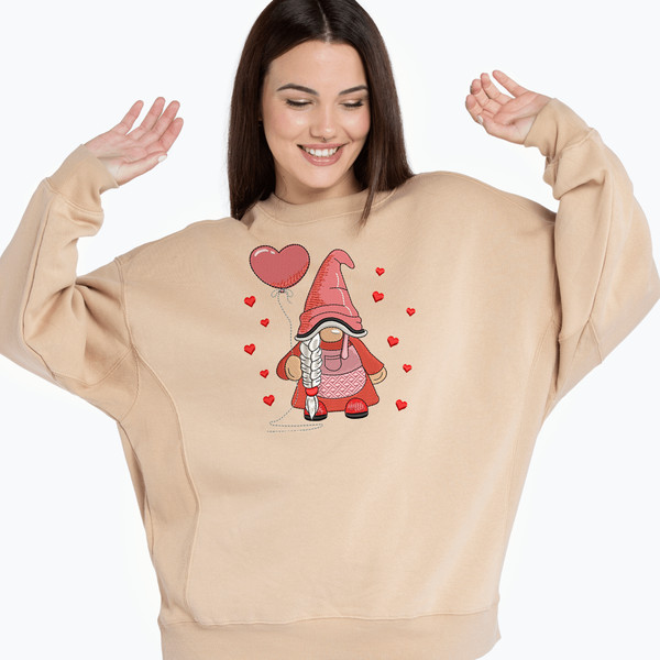 Valentine Girl Gnome Embroidery Design