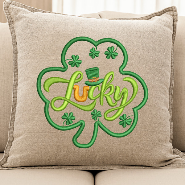 Lucky clover embroidery design