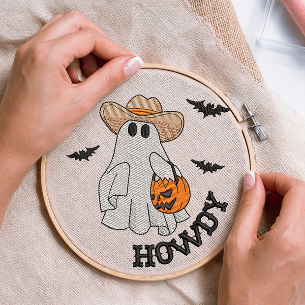 Howdy Ghost Embroidery Design