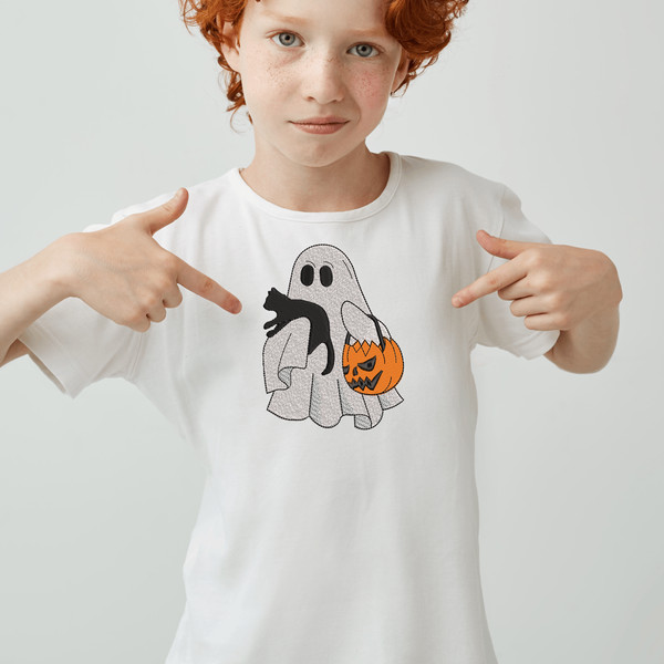 Ghost with Cat Embroidery Design