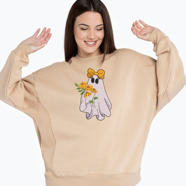Halloween Ghost with flowers Embroidery Design