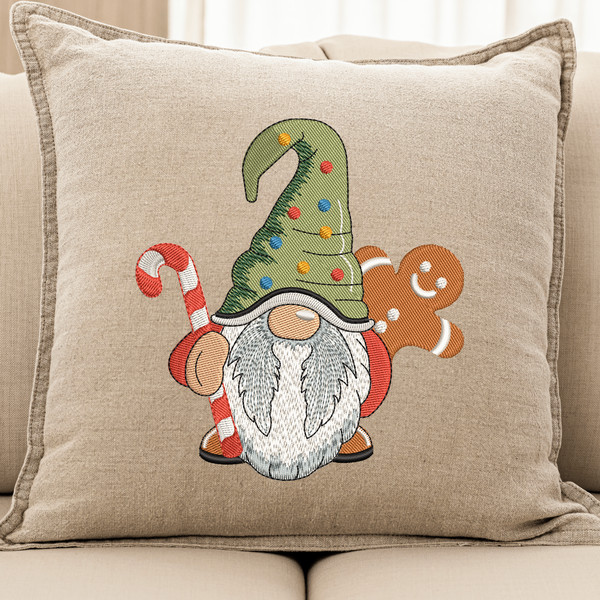 Gnome with Gingerbread Embroidery Design