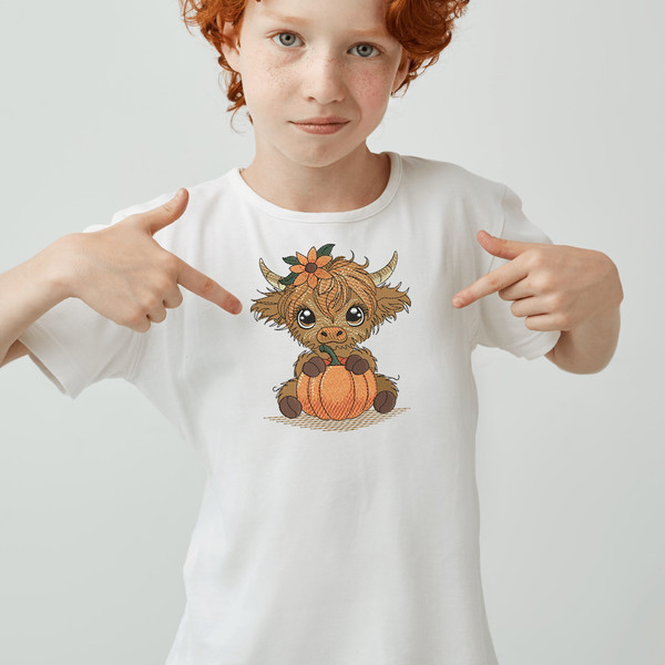 Fall Baby Highland Cow Pumpkin Embroidery Design