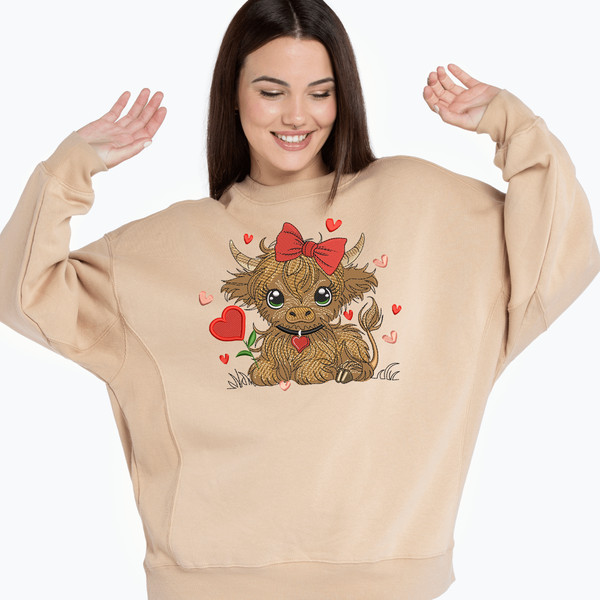 Baby Highland Cow Valentines day Embroidery Design