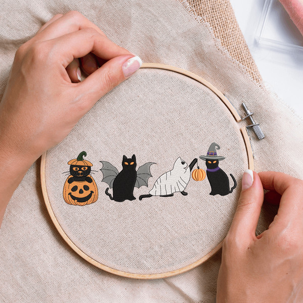 Halloween Black Cats Embroidery Design