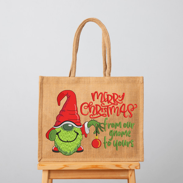Gnome Merry Christmas Embroidery Design
